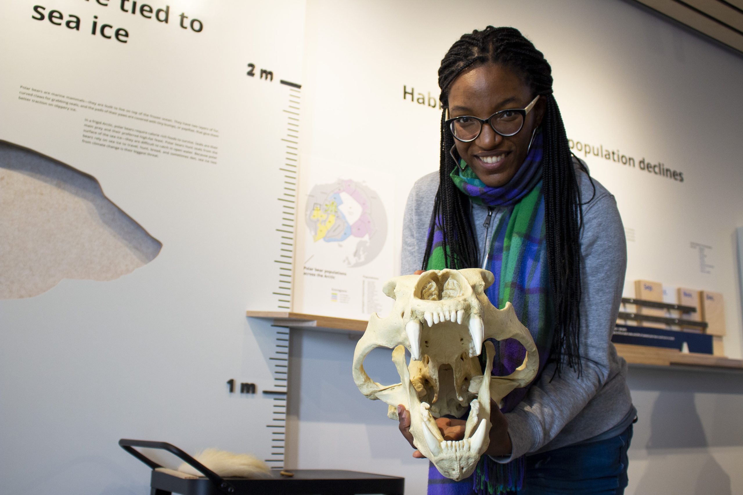 Crediting is required when using Frontiers North's photos. This means you have to credit both the photographer and Frontiers North Adventures using the following convention: © Photographer's Name/Frontiers North Adventures.
Image Caption:
Hear from a PBI representative and tour the interpretive centre.